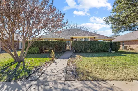 1534 Gunnison Trl, Lewisville, TX 75077