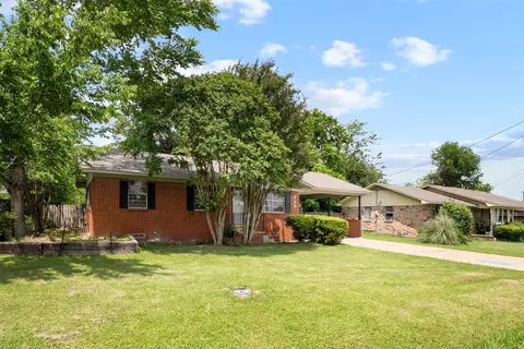 229 Bois D Arc St, Canton, TX 75103