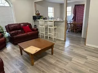 4114 Pointer St, Dallas, TX 75212 photo 2