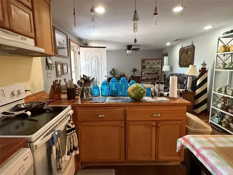 Kitchen - 501 E Fitzgerald, Bangs, TX 76823 photo 1 of 2
