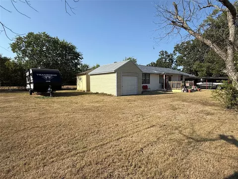 Exterior - 501 E Fitzgerald, Bangs, TX 76823 photo 3 of 6