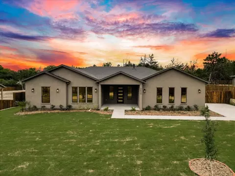 2630 Bainbridge Dr, Dallas, TX 75237