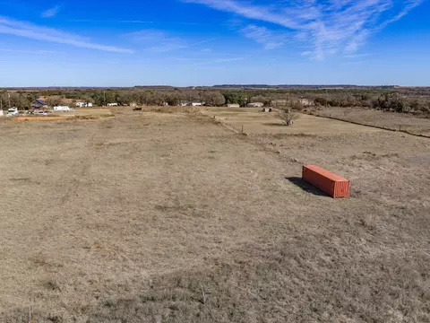 41106 Mitchell Bend Ct, Granbury, TX 76048