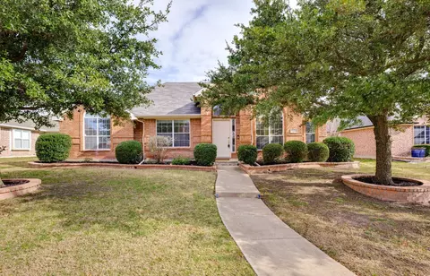 10210 Bent Tree Dr, Rowlett, TX 75089