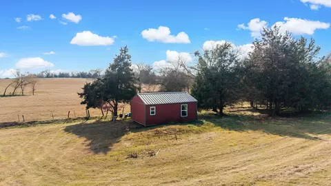 3739 W Fm 515, Como, TX 75431 photo 16