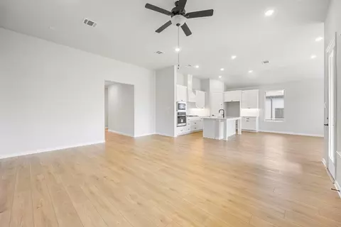 Living - 718 Tinsley Meadows Dr, Van Alstyne, TX 75495 photo 4 of 5