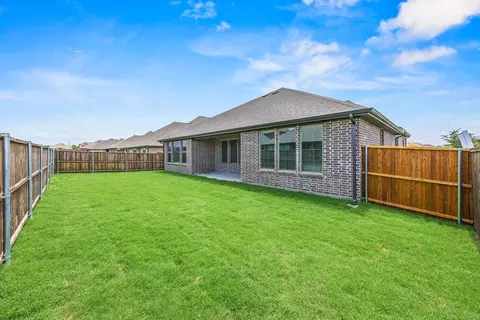 Exterior - 718 Tinsley Meadows Dr, Van Alstyne, TX 75495 photo 4 of 4