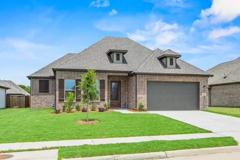 Exterior - 718 Tinsley Meadows Dr, Van Alstyne, TX 75495 photo 2 of 4