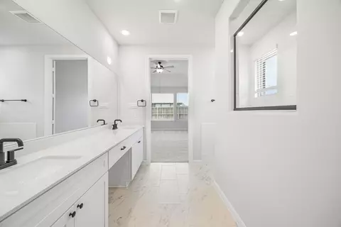 Entry Way - 718 Tinsley Meadows Dr, Van Alstyne, TX 75495 photo 5 of 5