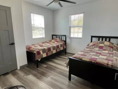 Bedroom - 149 Comanche Hls, Comanche, TX 76442 photo 3 of 3