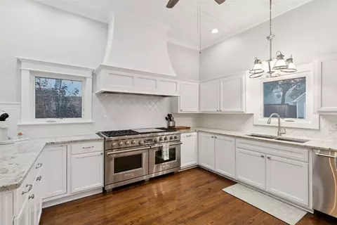 7190 Oak St, Frisco, TX 75033