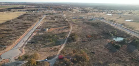 1052 Carnagie Rd, Poolville, TX 76487