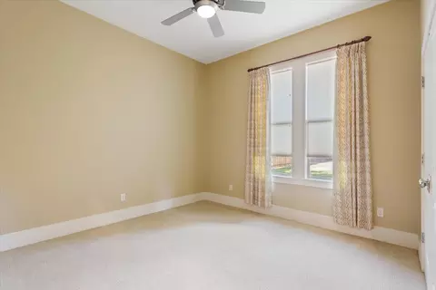 Bedroom - 2011 Cascade Trl, Mcgregor, TX 76657 photo 2 of 3