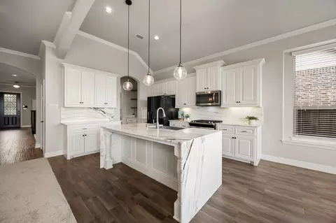 Kitchen - 16701 Millenium Park Pl, Prosper, TX 75078 photo 2 of 3