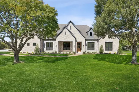 871 Beechwood Ln, Fairview, TX 75069