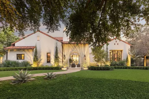 1402 Fountain Grass Ct, Westlake, TX 76262
