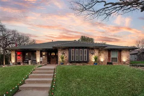 4505 Huntwick Blvd, Arlington, TX 76016