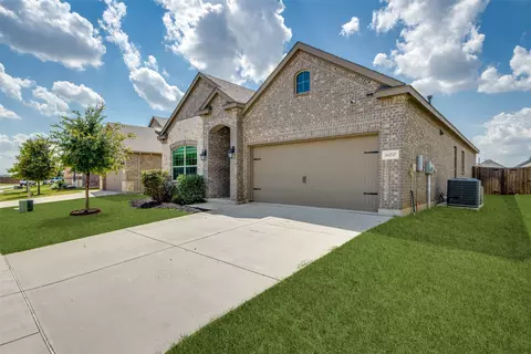 11237 Blaze St, Aubrey, TX 76227
