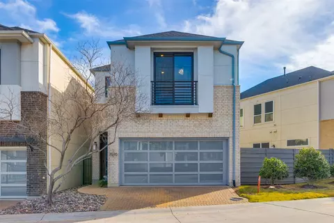7976 Minglewood Ln, Dallas, TX 75231