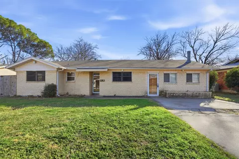 5420 Jane Anne St, Haltom City, TX 76117