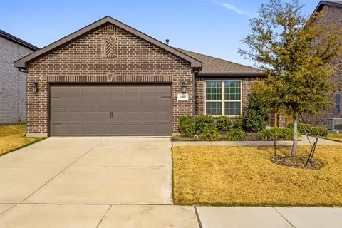 2004 Sun Star Dr, Haslet, TX 76052