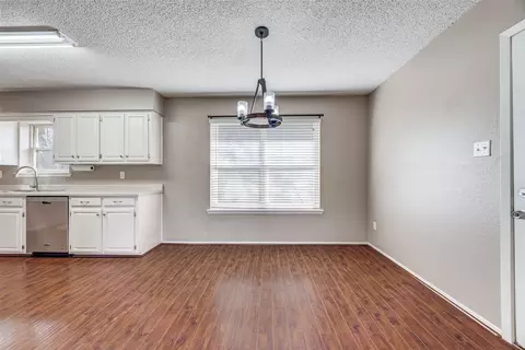 Dining - 301 Pecan St, Tom Bean, TX 75489 photo 1 of 1