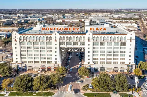 2600 W 7th St #2452, Fort Worth, TX 76107