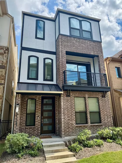 8233 Laflin Ln, Dallas, TX 75231