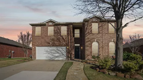 2221 Hickory Dr, Little Elm, TX 75068