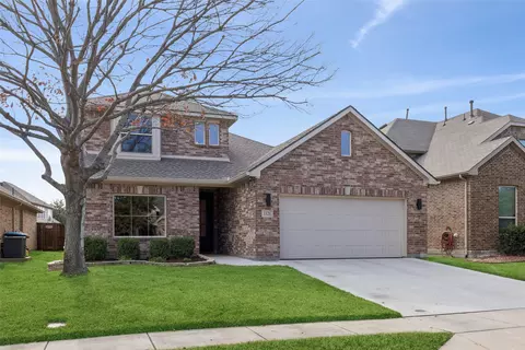 1121 Crest Meadow Dr, Haslet, TX 76052