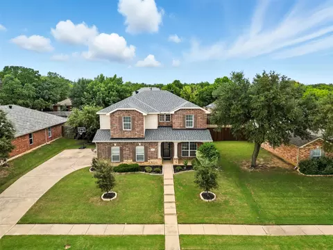 1917 Belmont Park Dr, Denton, TX 76210