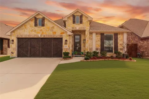3260 Southampton Dr, Mesquite, TX 75181