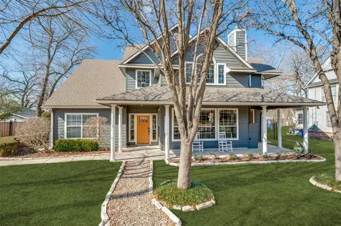 486 S Preston Ave, Van Alstyne, TX 75495