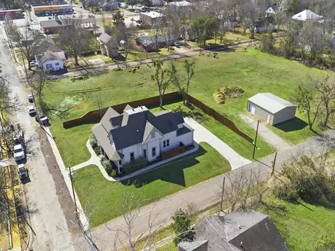 View/Area - 1401 Arp St, Commerce, TX 75428 photo 1 of 3