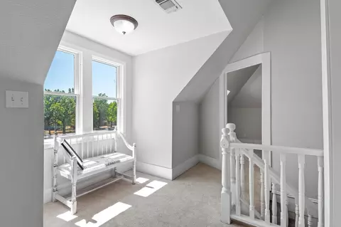 Entry Way - 1401 Arp St, Commerce, TX 75428 photo 4 of 4