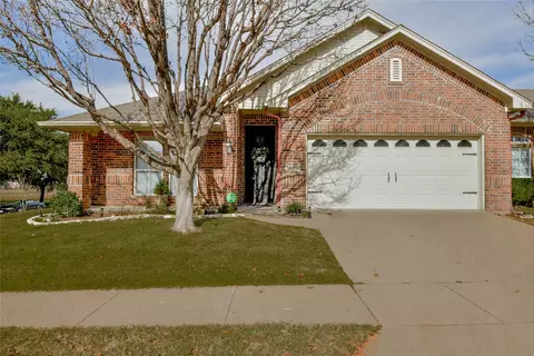 1706 Summer Hill Ct, Granbury, TX 76048