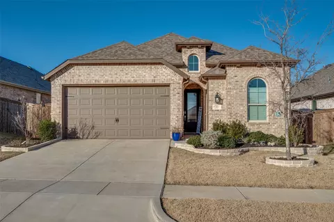3513 Dusty Miller Rd, Aubrey, TX 76227