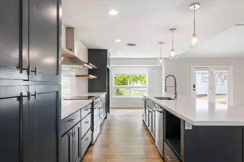 Kitchen - 3201 Carroll Dr, Waco, TX 76708 photo 4 of 4
