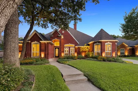 6202 Millwood Ct, Arlington, TX 76016