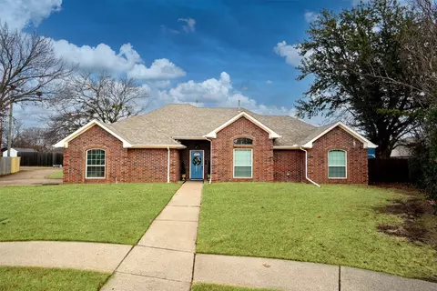 2113 Garner Ct, Rowlett, TX 75088