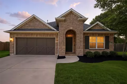 15648 Fire Creek Ln, Fort Worth, TX 76177