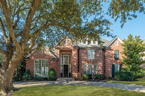 1605 Monument Cir, Plano, TX 75093