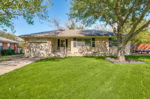 2631 Danny Ln, Farmers Branch, TX 75234