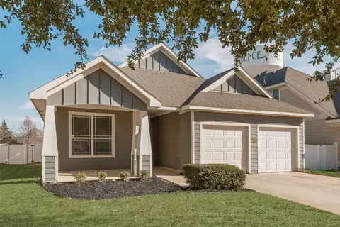 1724 Murphy Ct, Providence Village, TX 76227
