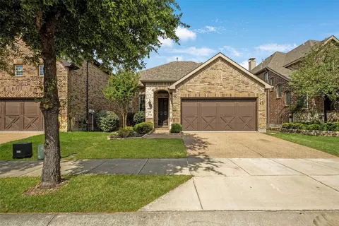 408 Highwood Trl, The Colony, TX 75056
