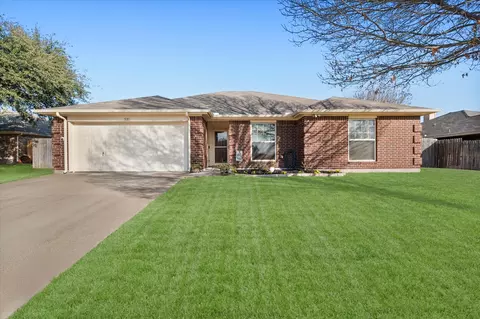 521 E Oak St, Aledo, TX 76008