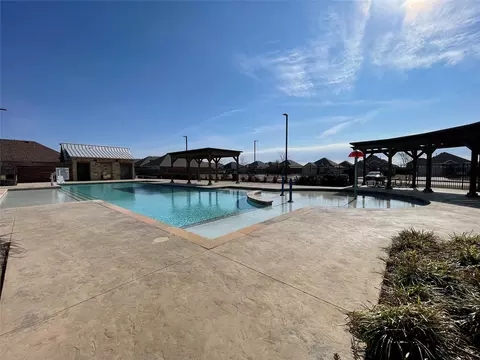 Exterior - 705 Range Dr, Princeton, TX 75407 photo 10 of 12