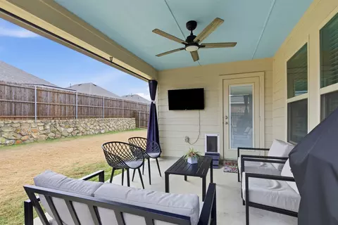 Exterior - 705 Range Dr, Princeton, TX 75407 photo 3 of 12