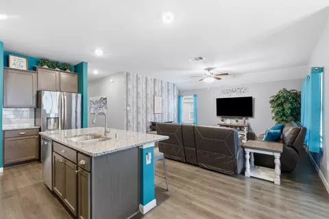 Entry Way - 705 Range Dr, Princeton, TX 75407 photo 4 of 6