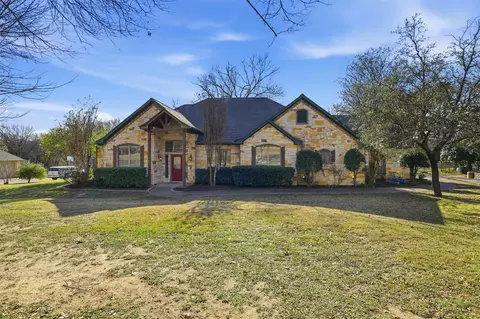 388 Creek Bend Dr, Aledo, TX 76008